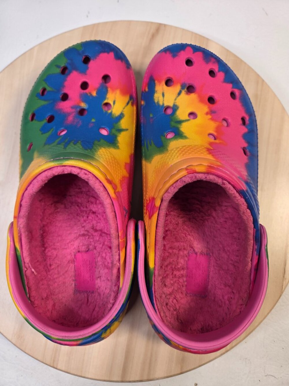 Crocs Classic Tie Dye Graphic Fur Lined Clogs Women US 8 - Picture 8 of 13